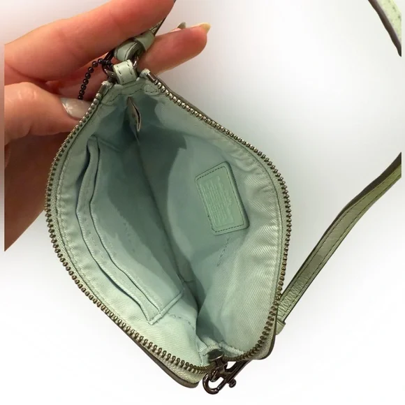 Coach Brave Mint Green Wristlet - Picture 8 of 9